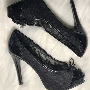 Guess Black Lace Peep Toe Pump